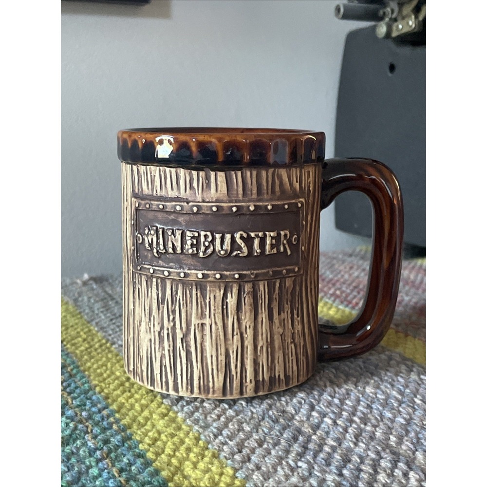 Canada's Wonderland Theme Park MINEBUSTER Roller Coaster Souvenir Mug